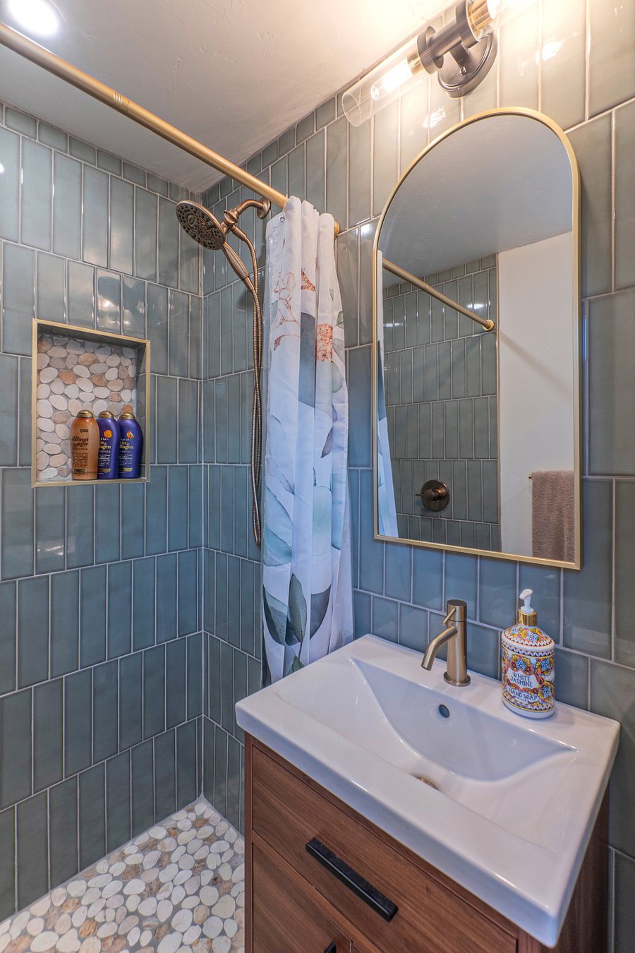 Furnished Finder property 859148_1 photo 25