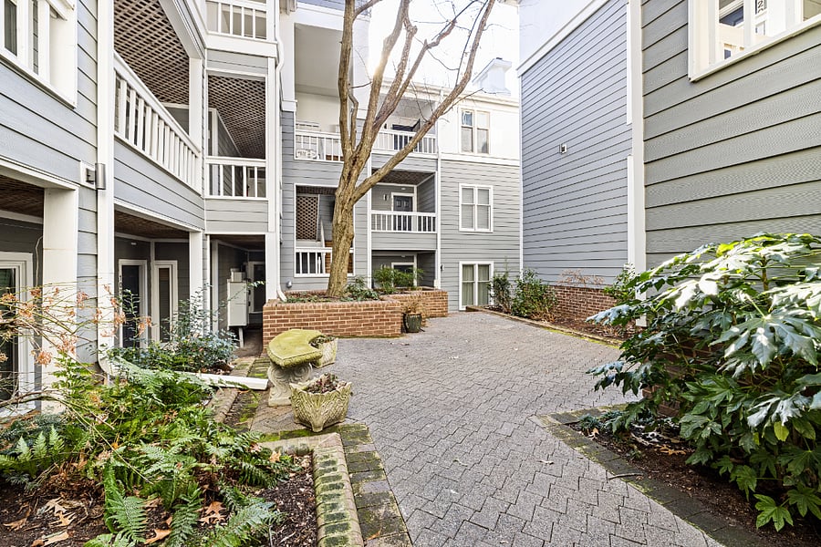 Furnished Finder property 859173_1 photo 15