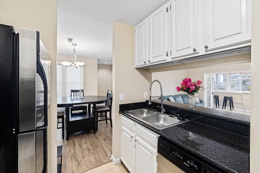 Furnished Finder property 859173_1 photo 23