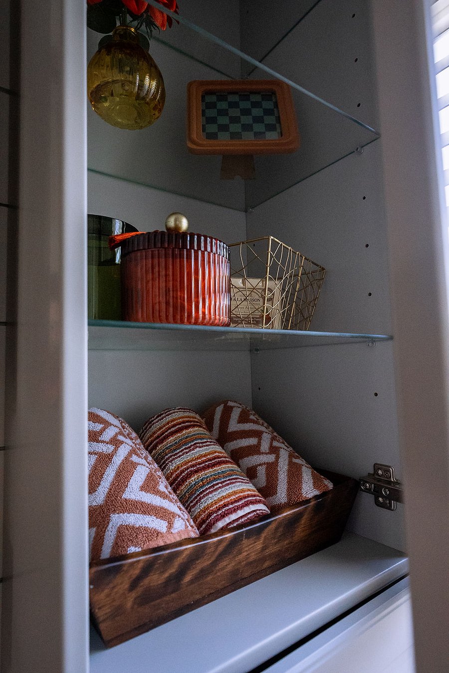bathroom storage