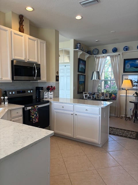 Furnished Finder property 859250_1 photo 7