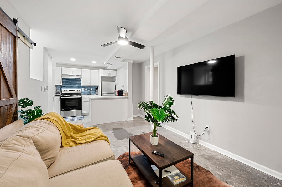 Furnished Finder property 859261_1 photo 4
