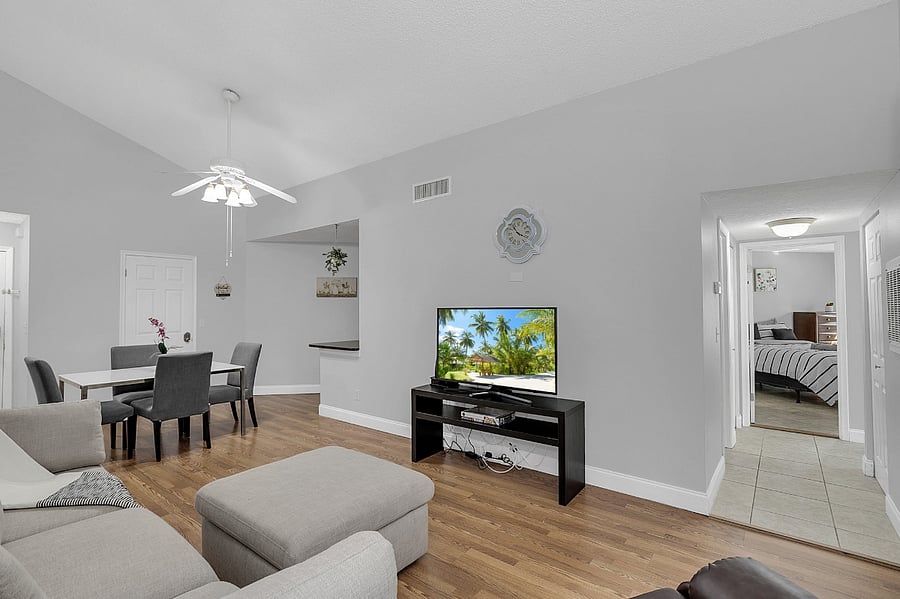 Furnished Finder property 859282_1 photo 6