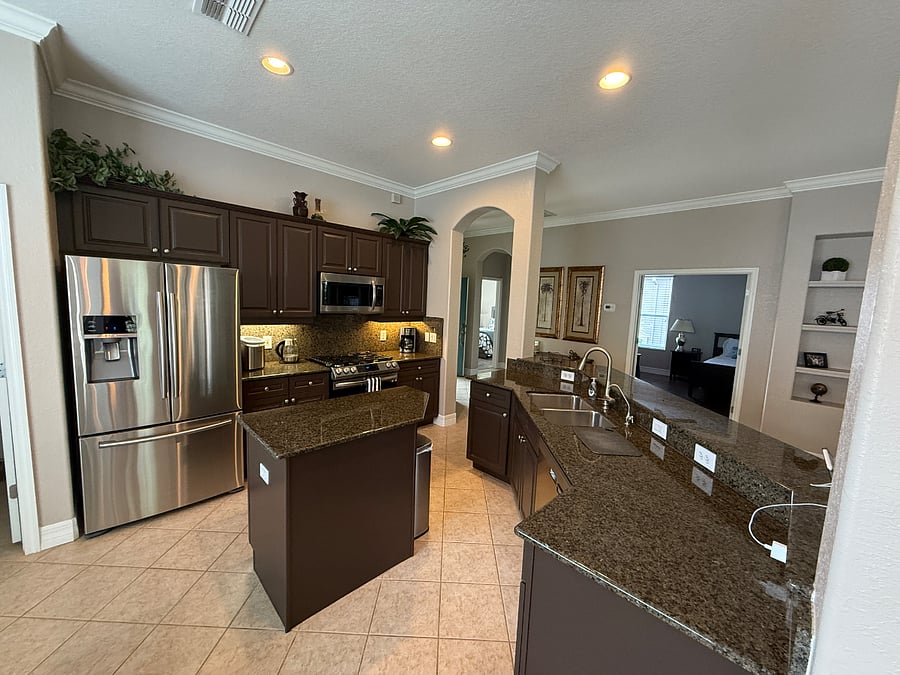 Furnished Finder property 859286_1 photo 3