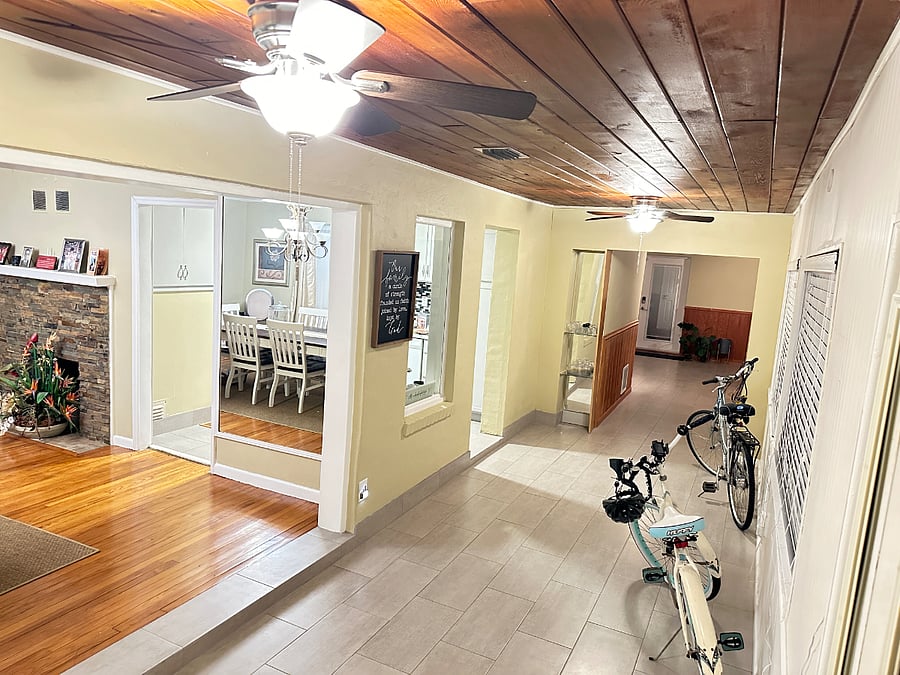 Entrance area