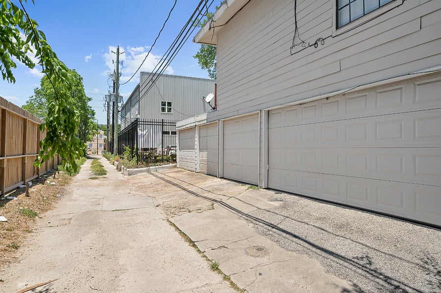 outside of the garage for this property