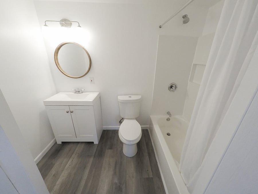 Master bathroom with integrated Bluetooth speaker and mood lighting
