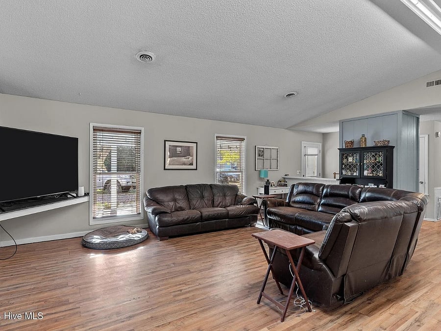Furnished Finder property 859458_1 photo 3