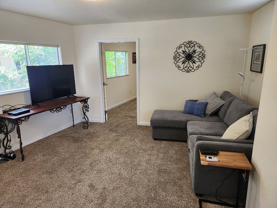 Furnished Finder property 859508_2 photo 5