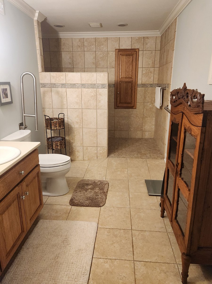 Furnished Finder property 859543_1 photo 14