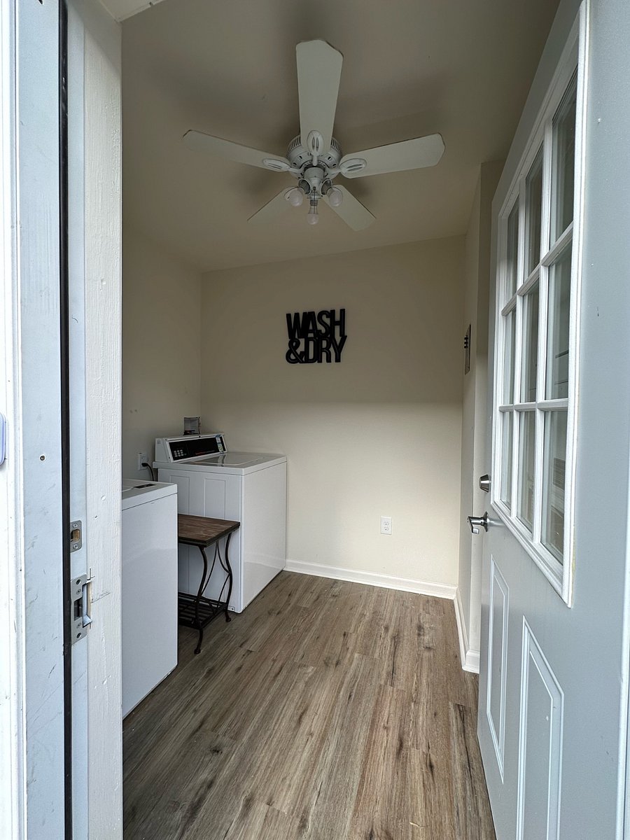 Furnished Finder property 859583_2 photo 18