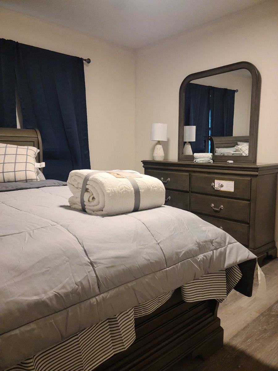 Furnished Finder property 859598_1 photo 11