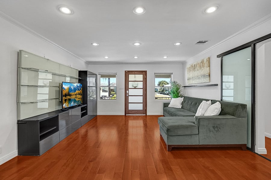 Furnished Finder property 859601_1 photo 5