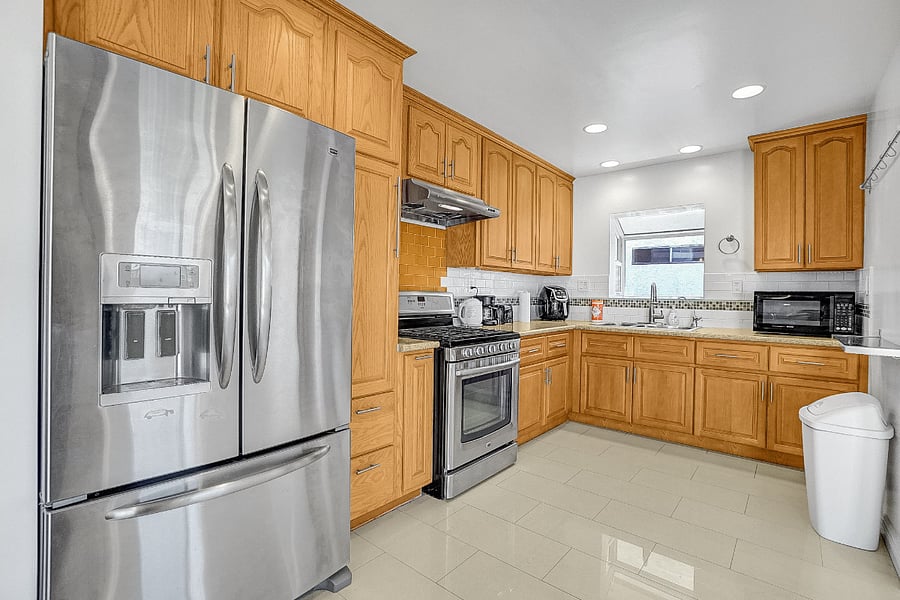 Furnished Finder property 859601_1 photo 16