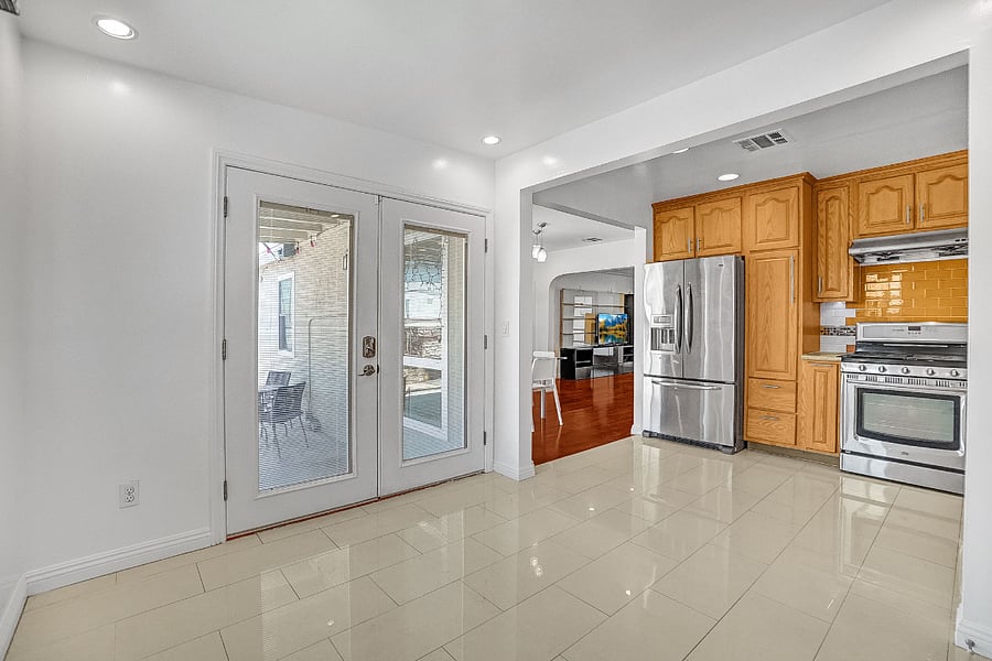 Furnished Finder property 859601_1 photo 17