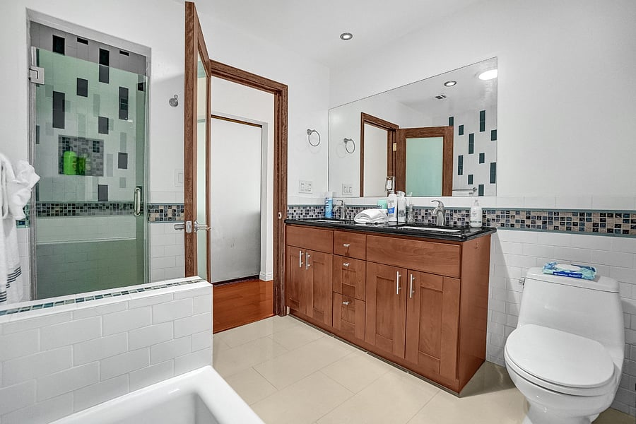 Furnished Finder property 859601_1 photo 19