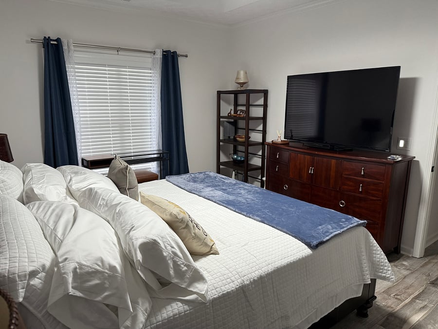 Furnished Finder property 859603_1 photo 3