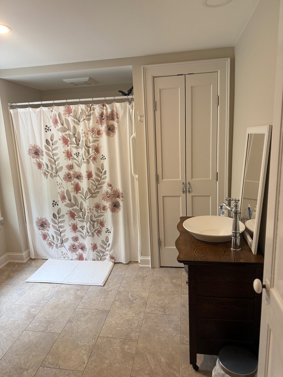 Furnished Finder property 859613_1 photo 15