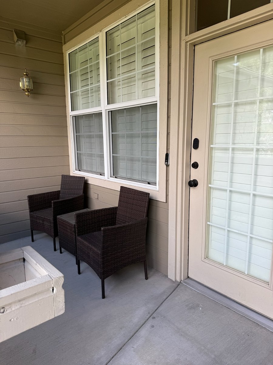 Furnished Finder property 859627_1 photo 3