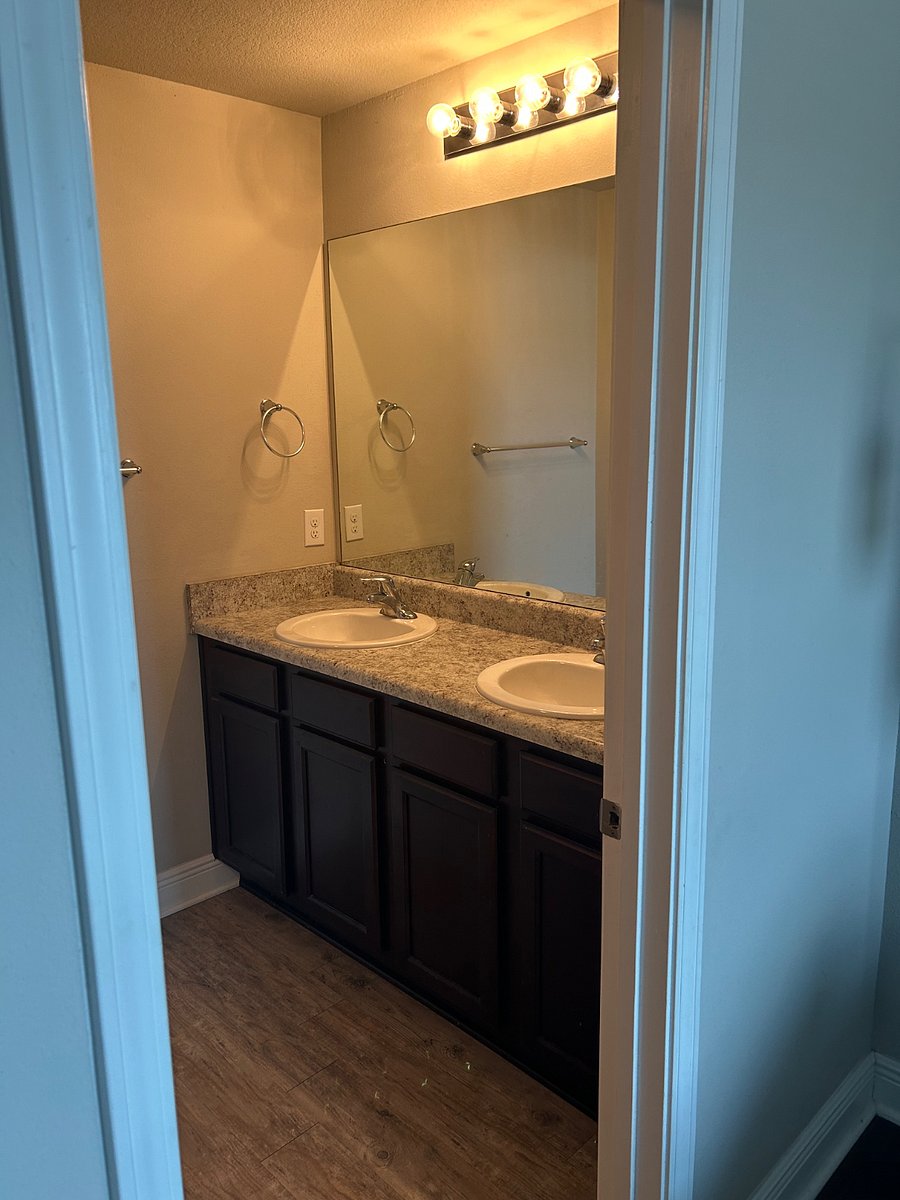 Furnished Finder property 859645_1 photo 6