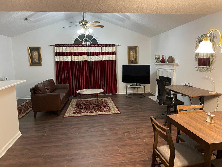 Furnished Finder property 859673_1 photo 4