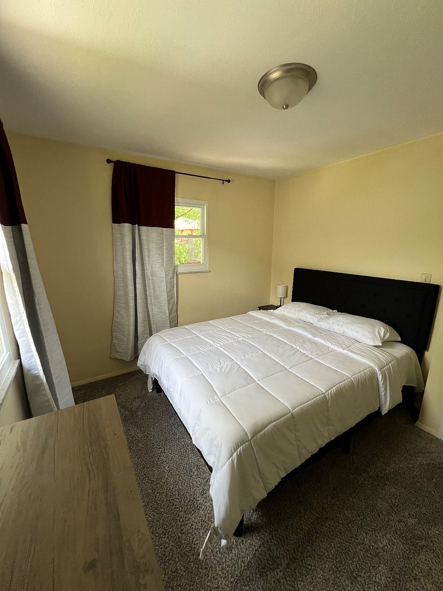 Furnished Finder property 859698_1 photo 17