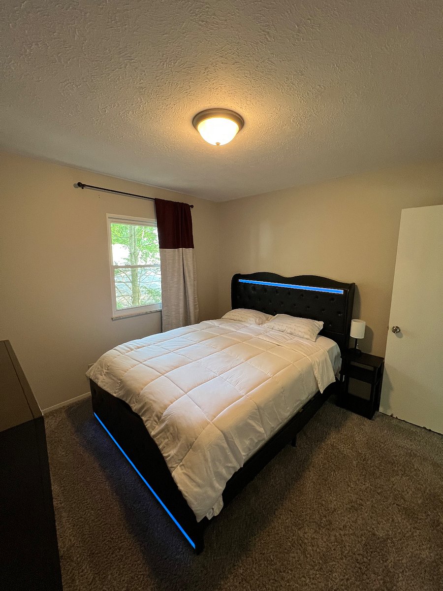 Furnished Finder property 859698_1 photo 22