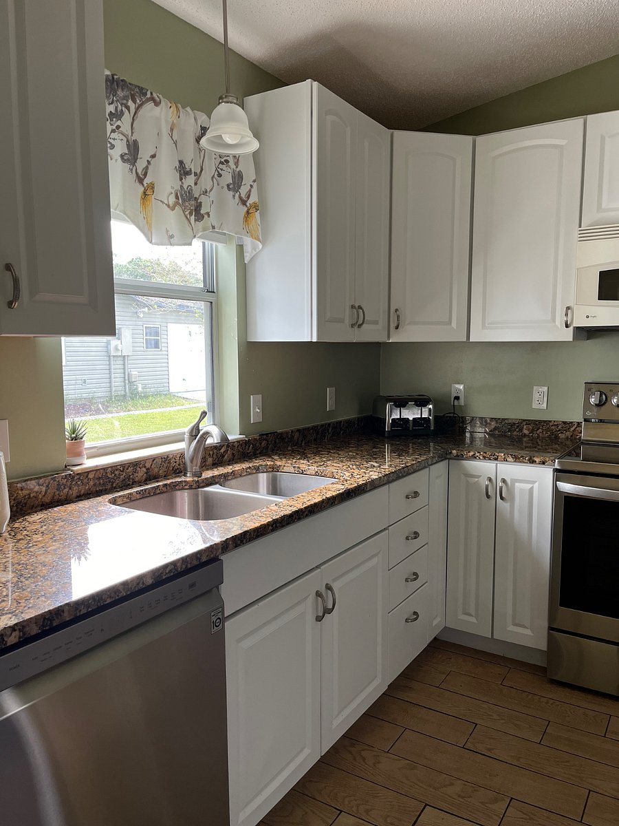 Furnished Finder property 859739_1 photo 9