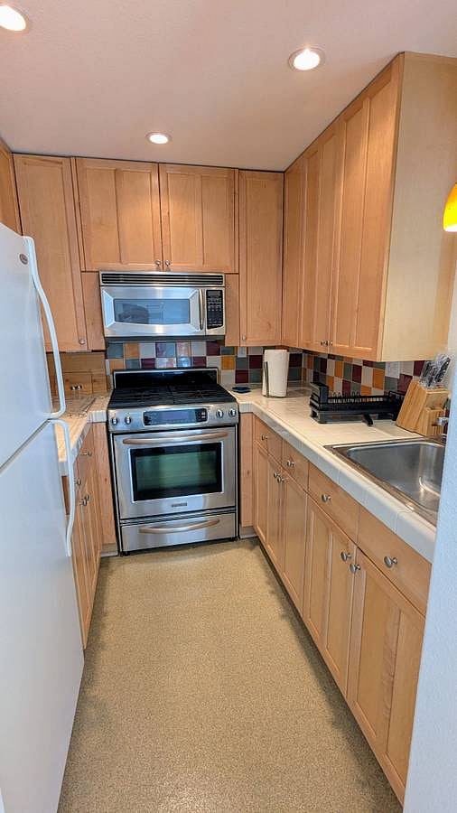 Furnished Finder property 859762_1 photo 4