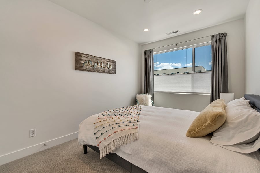 Furnished Finder property 859773_1 photo 16