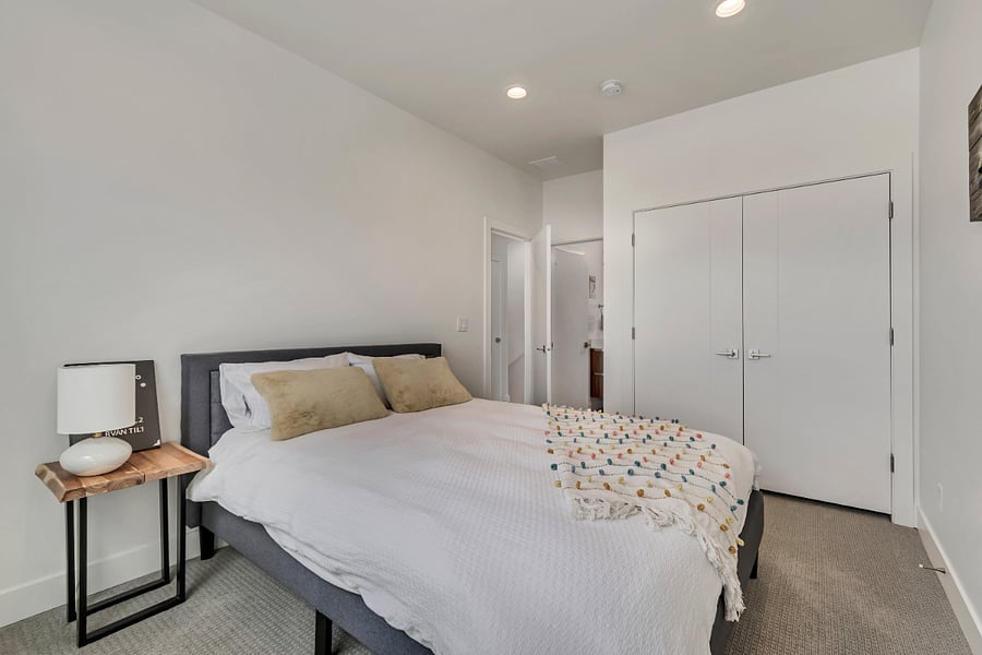 Furnished Finder property 859773_1 photo 15