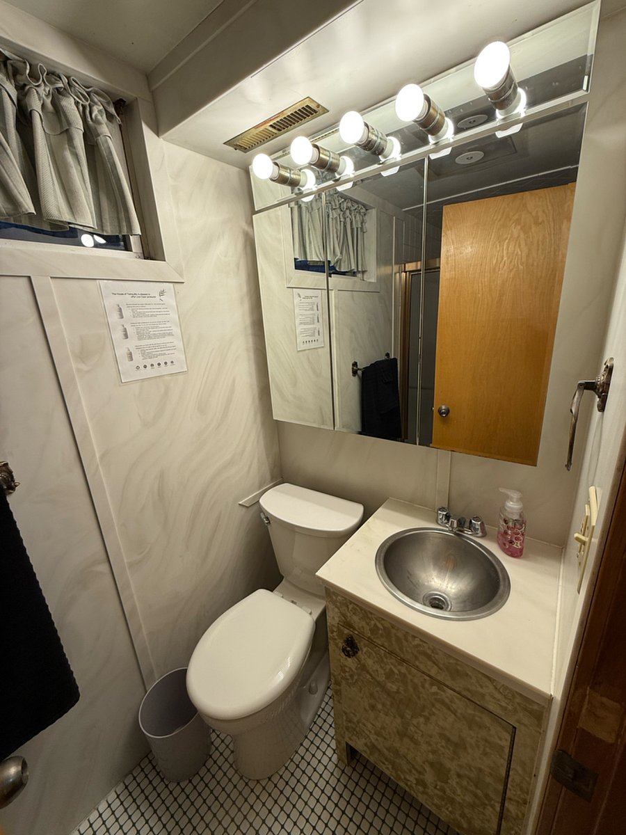 Furnished Finder property 859816_1 photo 27