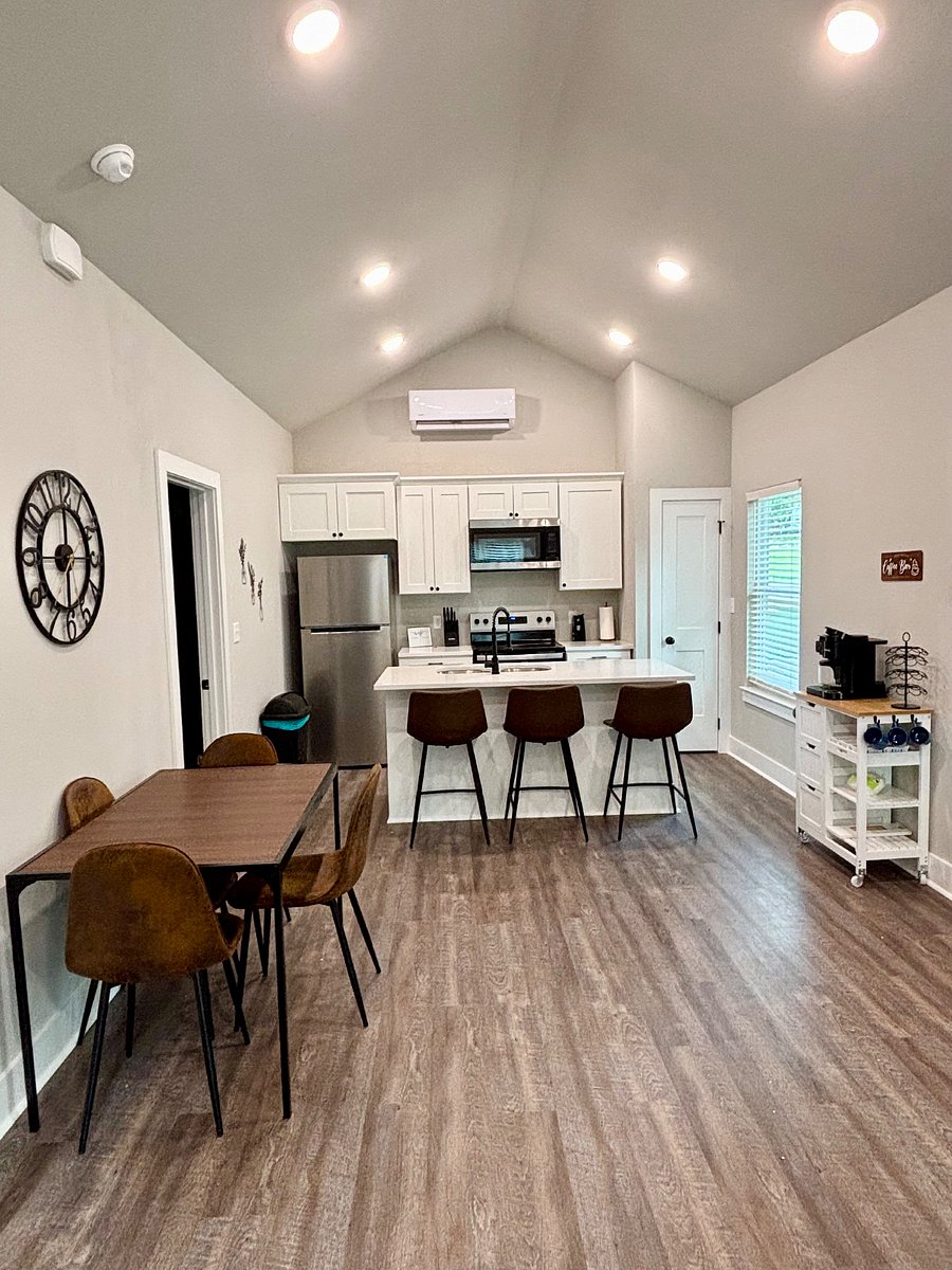 Furnished Finder property 859871_1 photo 3