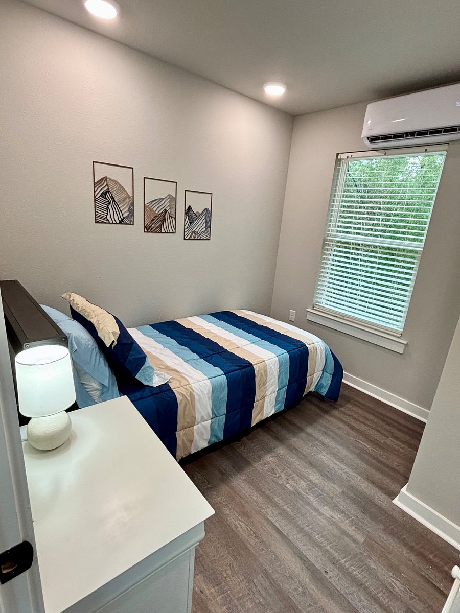 Furnished Finder property 859871_1 photo 11