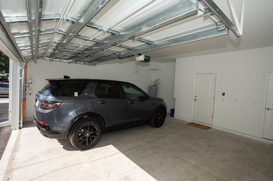 Spacious 2 car garage