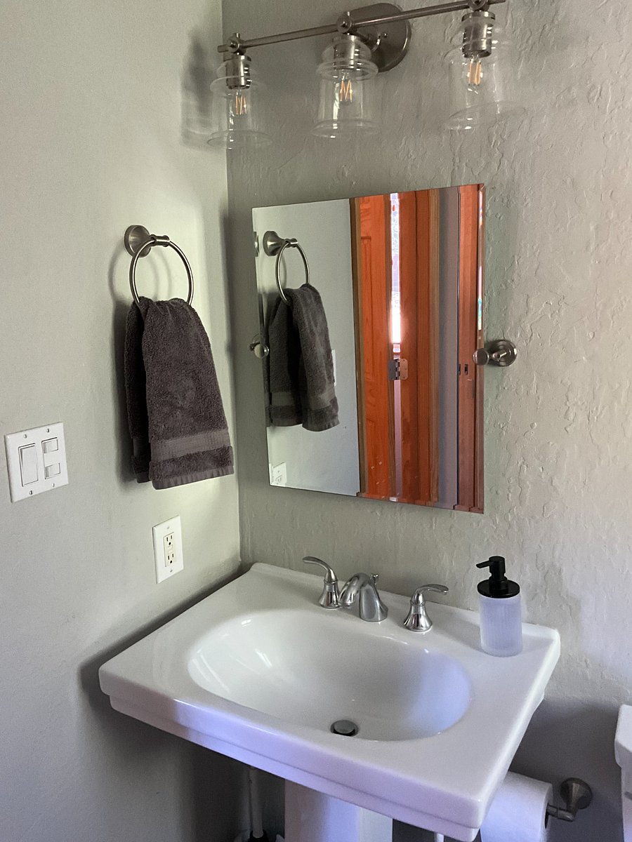 Furnished Finder property 859927_1 photo 17