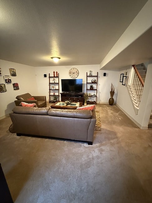 Furnished Finder property 859936_1 photo 24