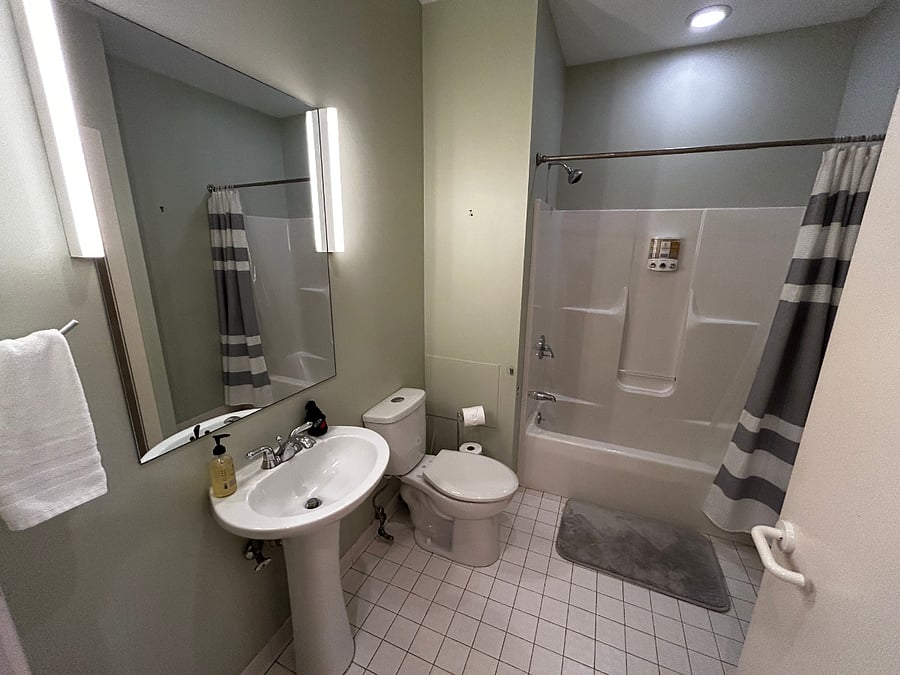 Furnished Finder property 859964_1 photo 12
