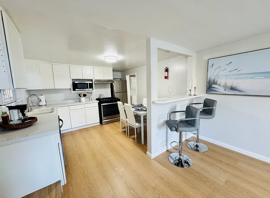 Furnished Finder property 859965_2 photo 3
