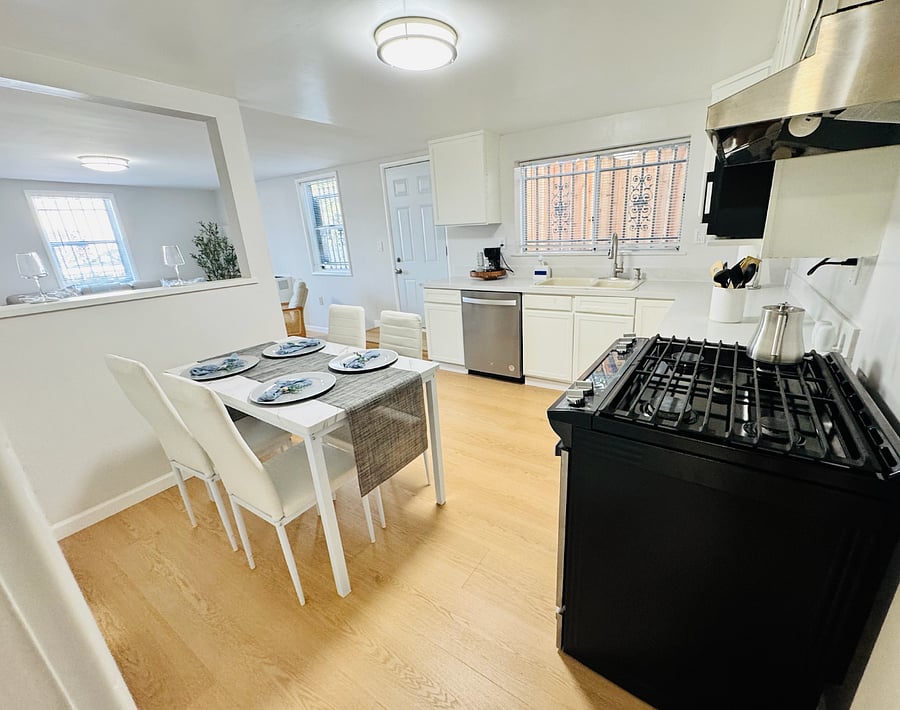 Furnished Finder property 859965_2 photo 4