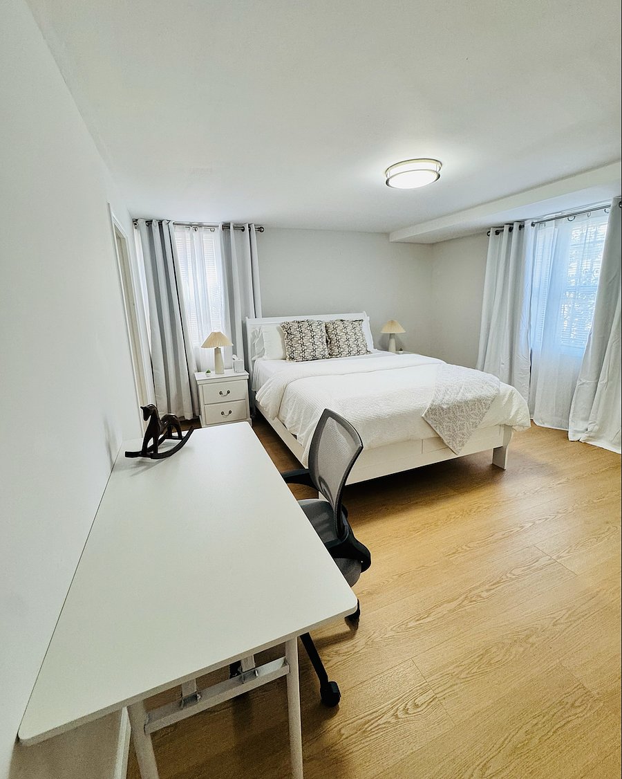 Furnished Finder property 859965_2 photo 5