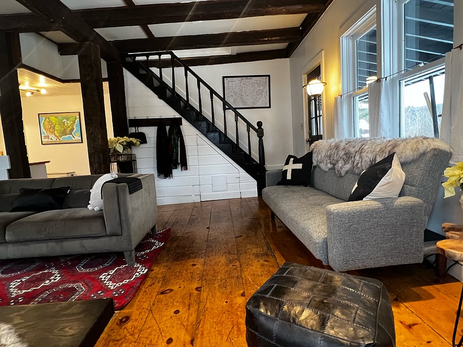STARR Seating area