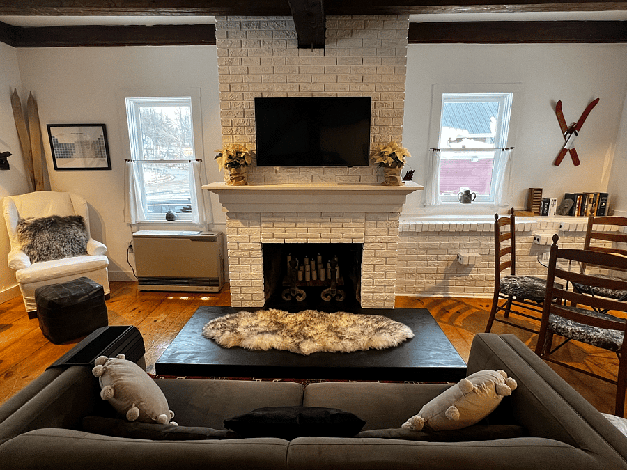 STARR Seating area