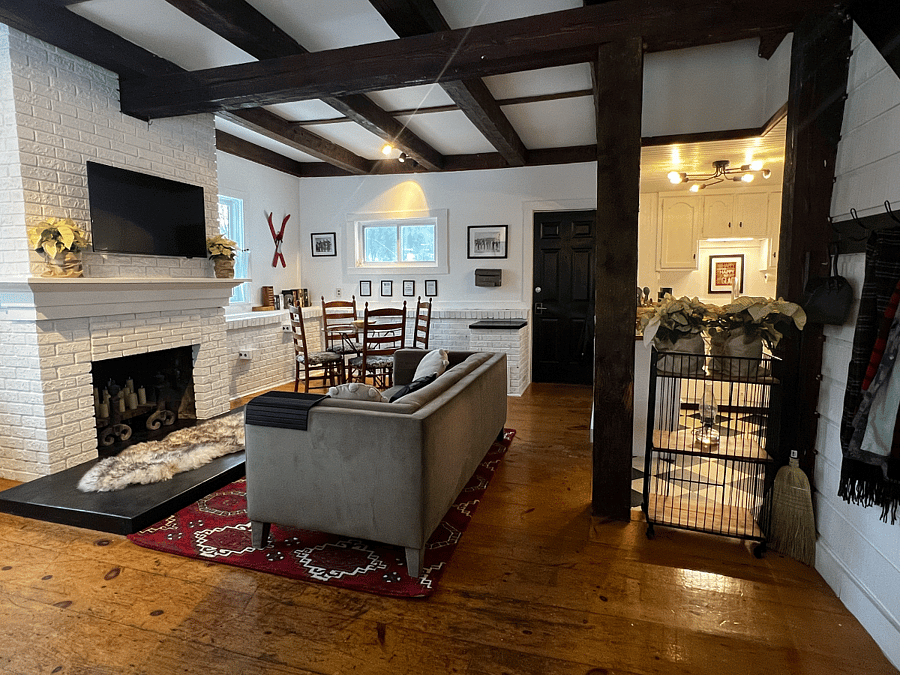 STARR Seating area