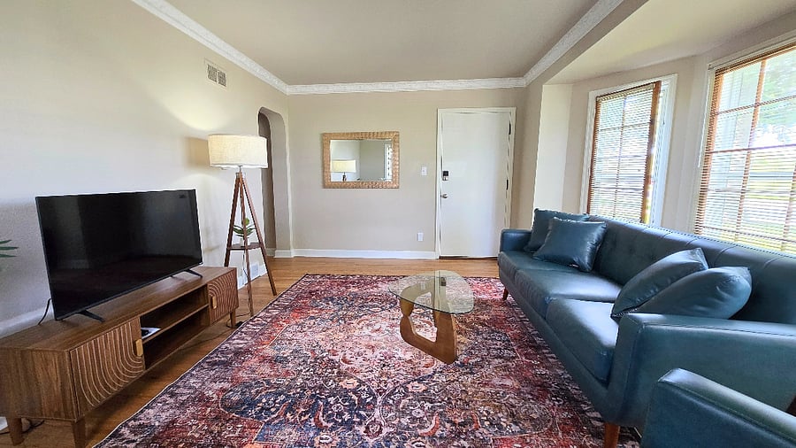 Furnished Finder property 859993_1 photo 3