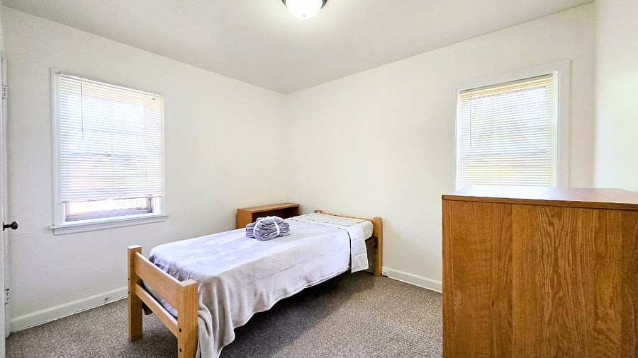 Furnished Finder property 859993_2 photo 10