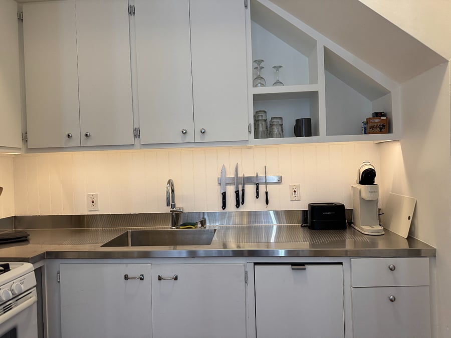Furnished Finder property 860020_1 photo 7