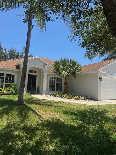 Furnished Finder property 860021_1 photo 27