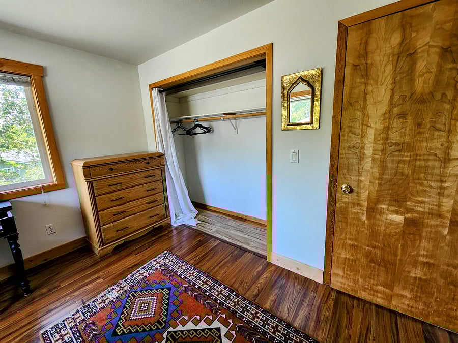 Room 2 closet