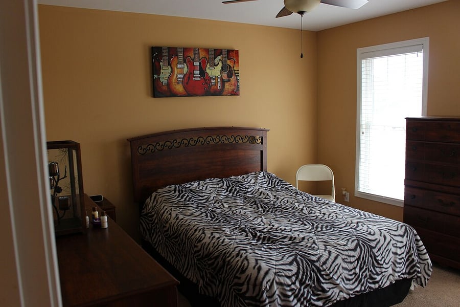 Upstairs Queen Bedroom